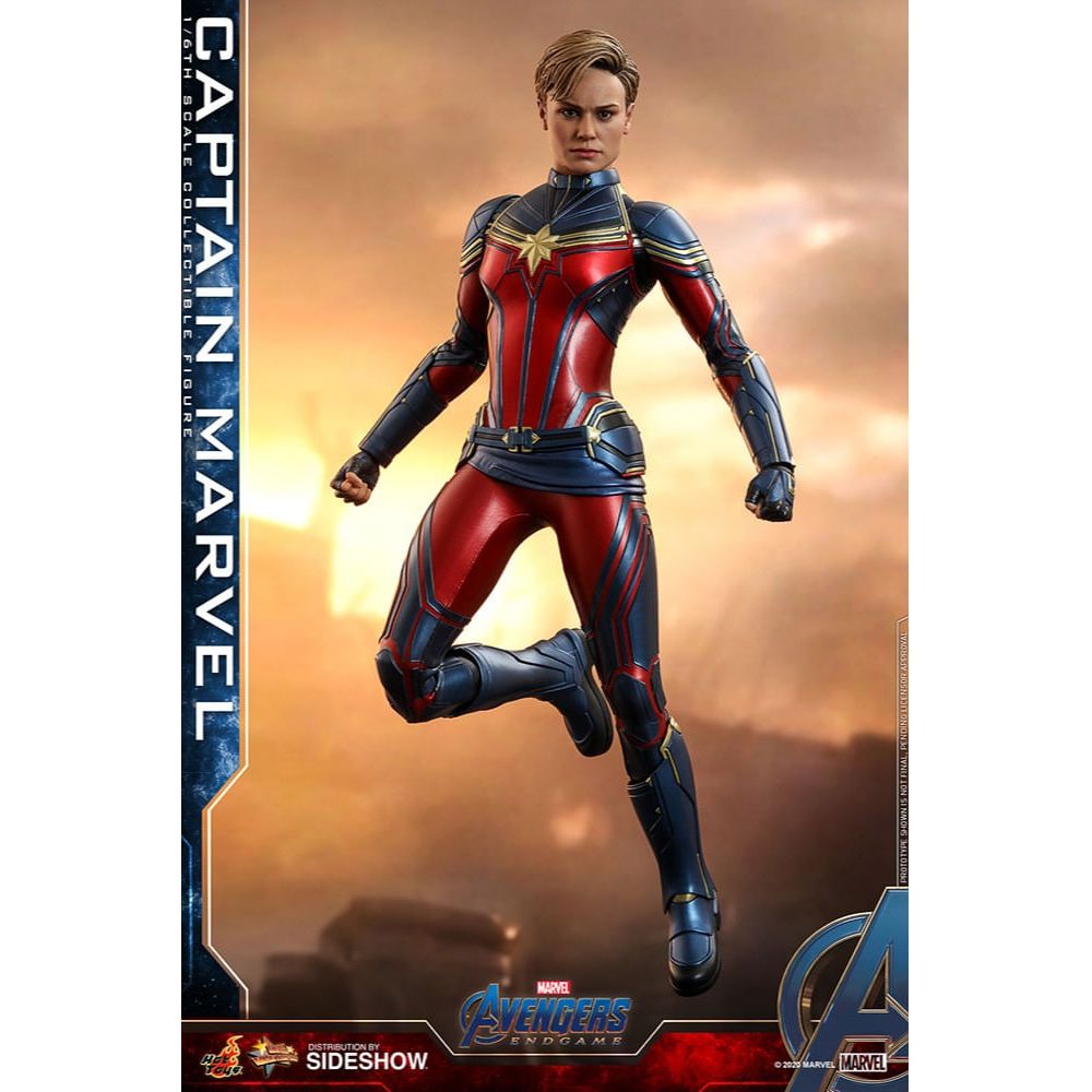 Action figure marvel clearance hot toys