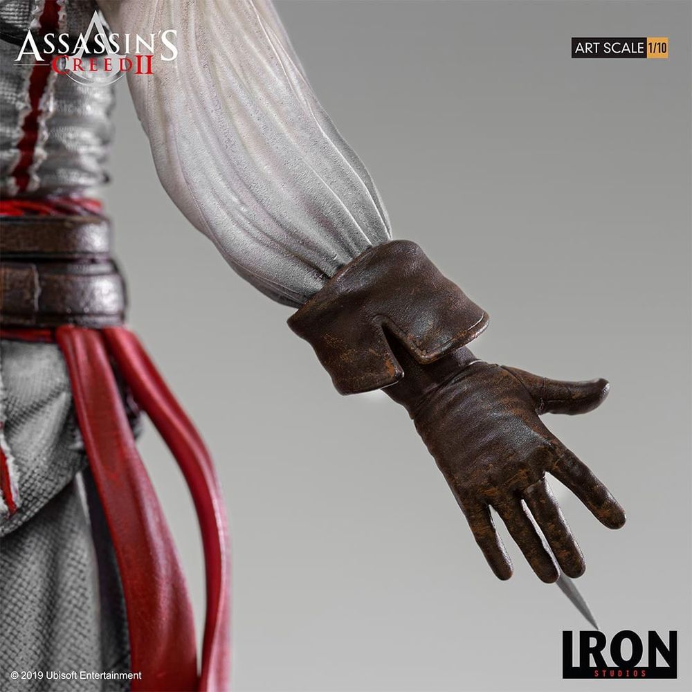 Figura Assassins Creed - Ezio Auditore 1/10 Regular - Iron Studios